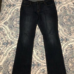 LAST CHANCE - MOVING: Mid-Rise Curvy Bootcut Jean